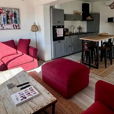Charmante Maison Typique Avec Jacuzzi בית נופש *